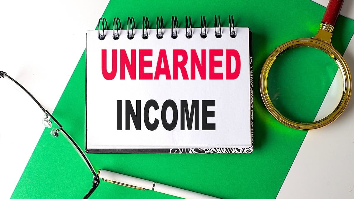 What Is Unearned Revenue? An Asset or Liability?